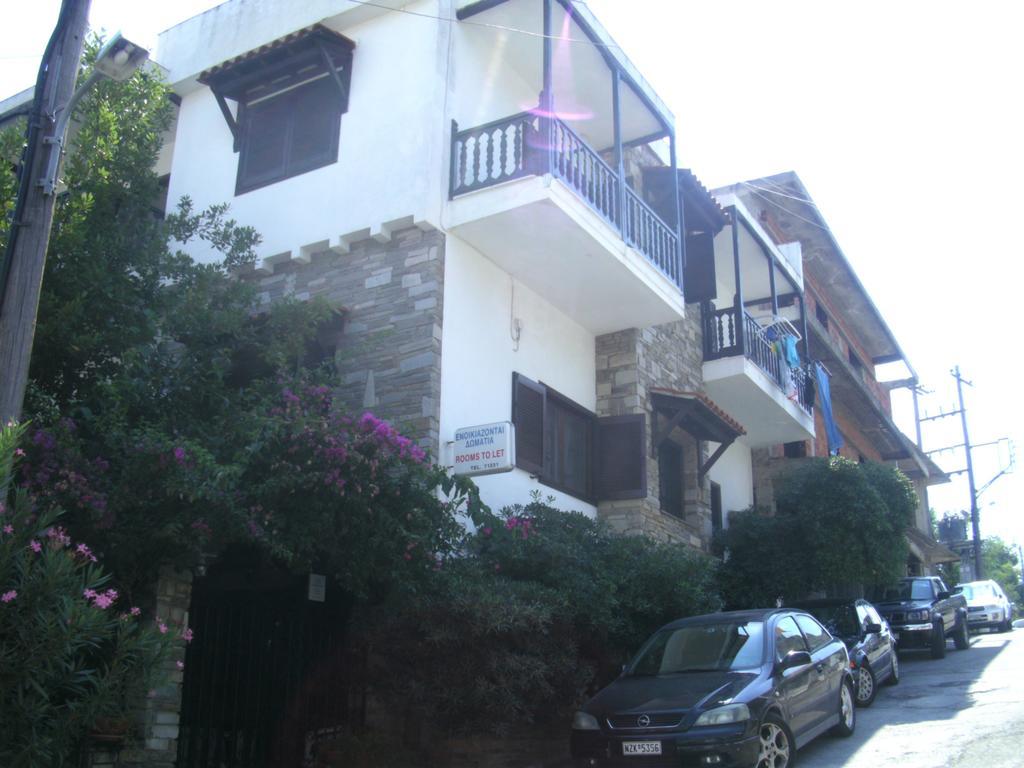 Papatzikos Traditional Guesthouse Neos Marmaras Exterior photo